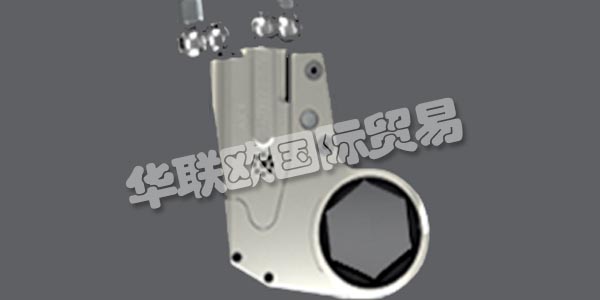 ALKITRONIC開(kāi)發(fā)出一種電動(dòng)扭矩扳手，在20世紀(jì)80年代早期，在達(dá)到正確的扭矩時(shí)自動(dòng)關(guān)閉。目標(biāo)是開(kāi)發(fā)一種比傳統(tǒng)螺栓連接方法更好的技術(shù)。