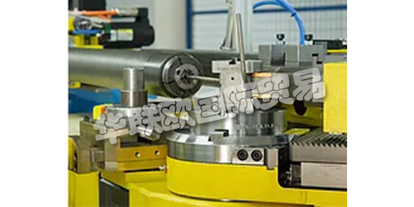 SENIOR-AEROSPACE-ERMETO是流體傳輸組件的領先供應商，其產品質量得到認可。  　　Ermeto存在于不同的細分市場：航空航天，海運，國防和各種行業(yè)。