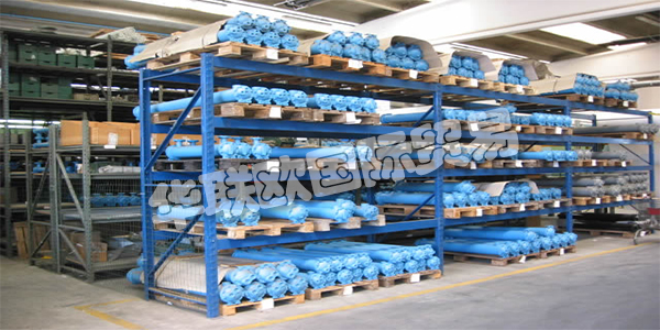 FLOVEX擁有適用于所有工業(yè)需求的各種熱交換器，他們的工廠設(shè)計(jì)和制造的產(chǎn)品適用于各種領(lǐng)域，從液壓到造船，從能源回收到石油和天然氣。